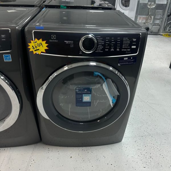 ELECTROLUX Front Load Perfect Steam Gas Dryer with LuxCare® Dry and