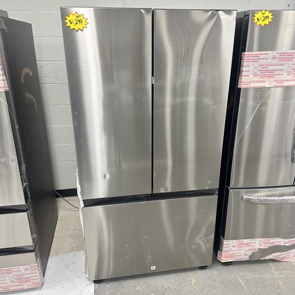 SAMSUNG Bespoke 30 cu.ft 3 door french door smart refrigerator with beverage center – stainless steel