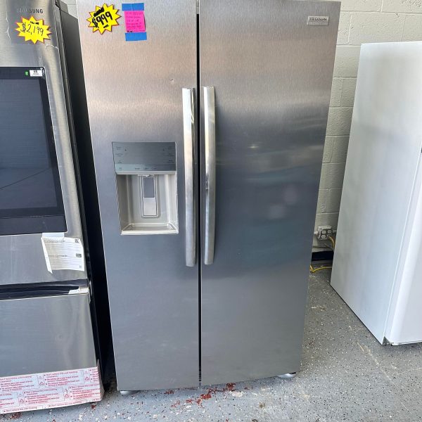FRIGIDAIRE GALLERY 36” counter depth side by side refrigerator- stainless steel