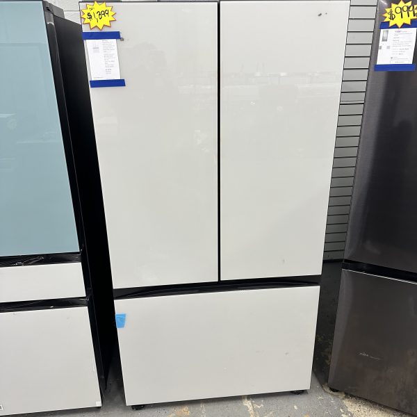 Samsung Bespoke 30 cu. ft. 3-Door French Door Smart Refrigerator with Beverage Center in White Glass, Standard Depth