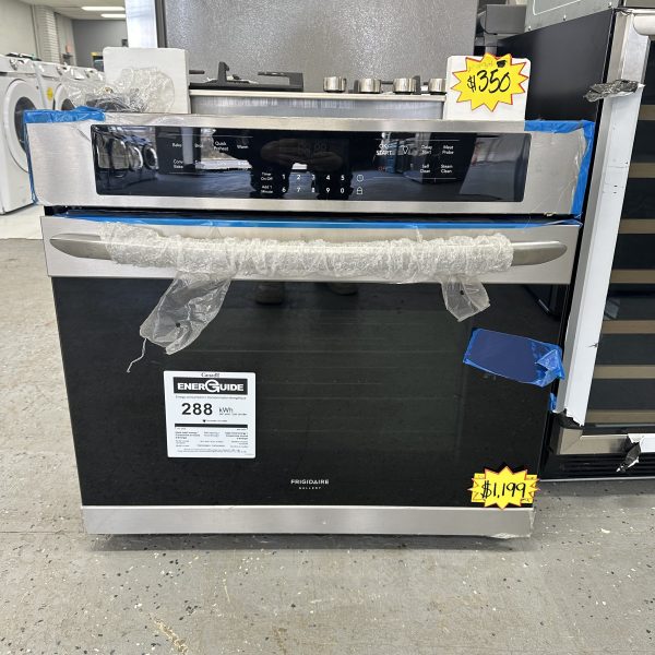 FRIGIDAIRE GALLERY Electric Wall Oven In Stainless Steel